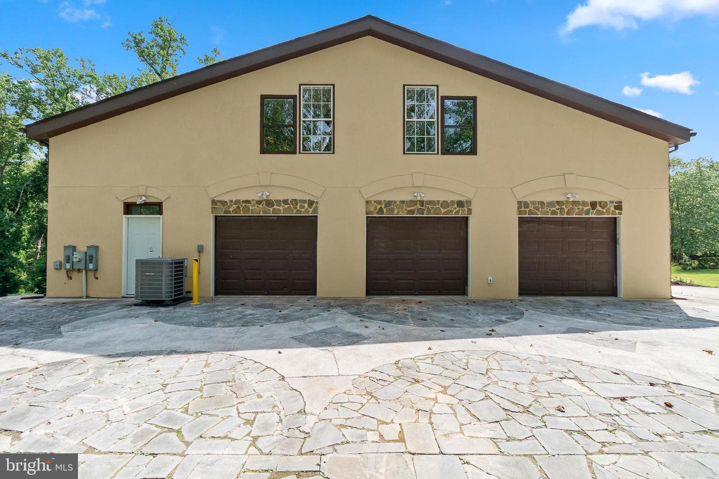 522 Epping Forest Road photo 84