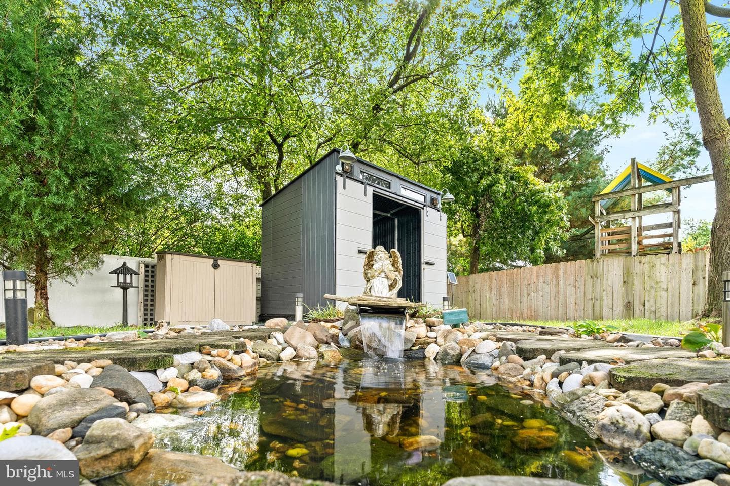 7907 Stonehearth Road photo 3