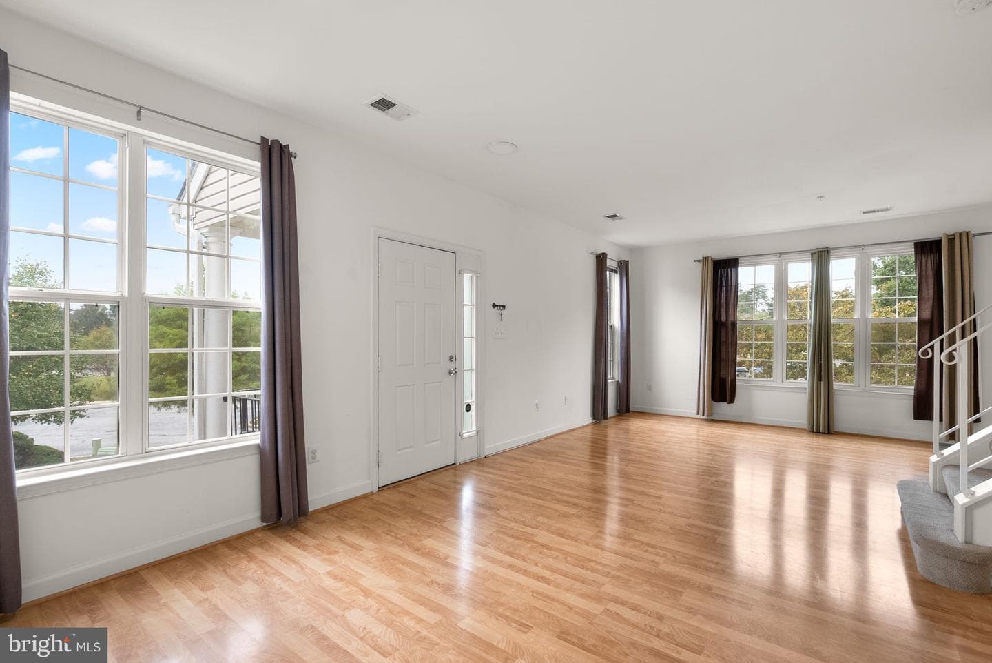 8603 Willow Leaf Lane photo 4