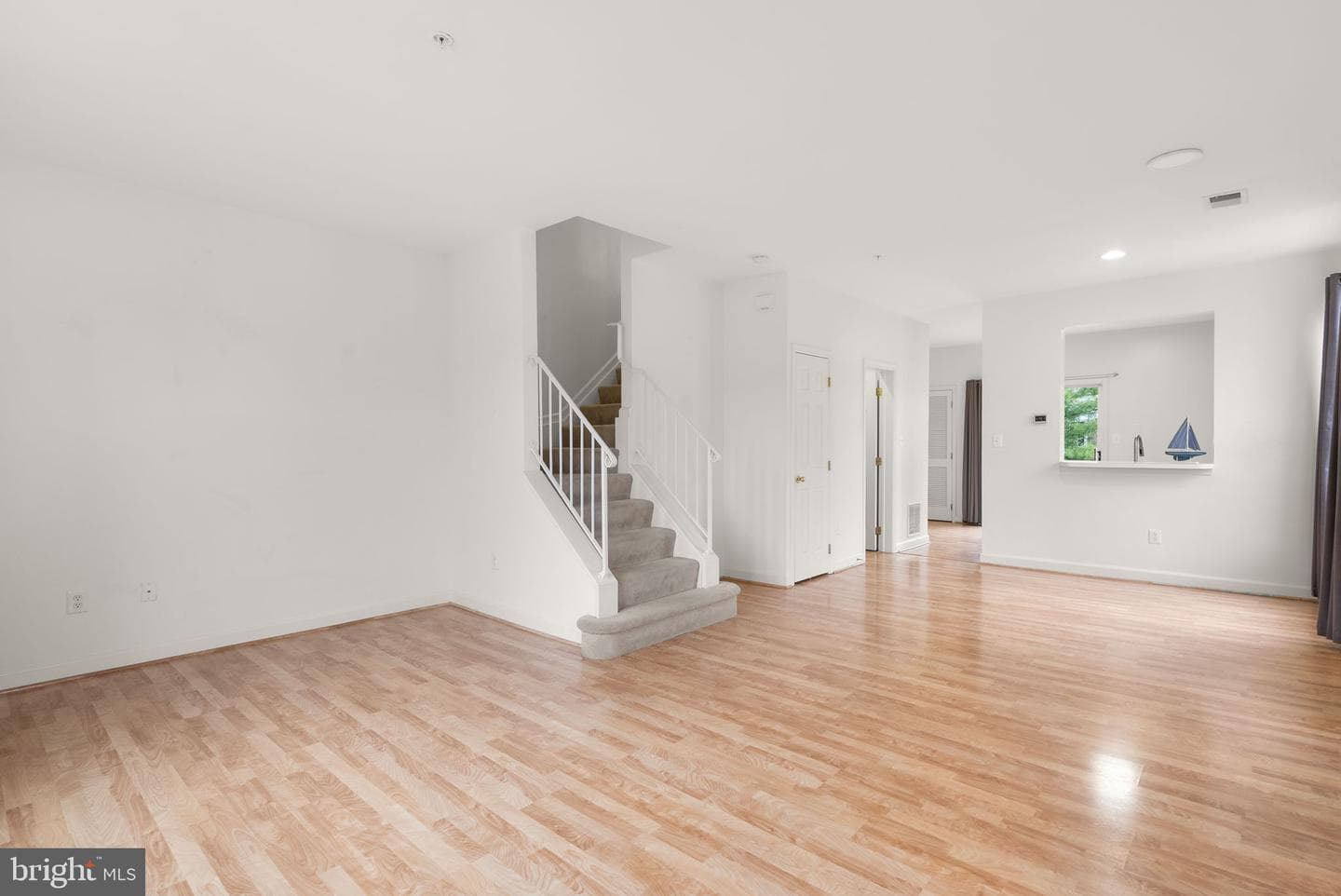 8603 Willow Leaf Lane photo 7
