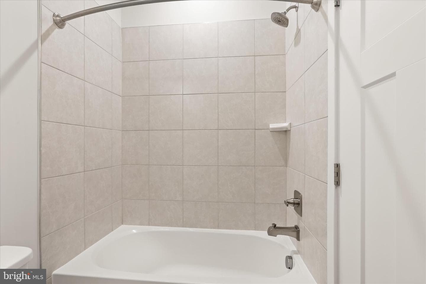 538 Levanna Lane photo 23