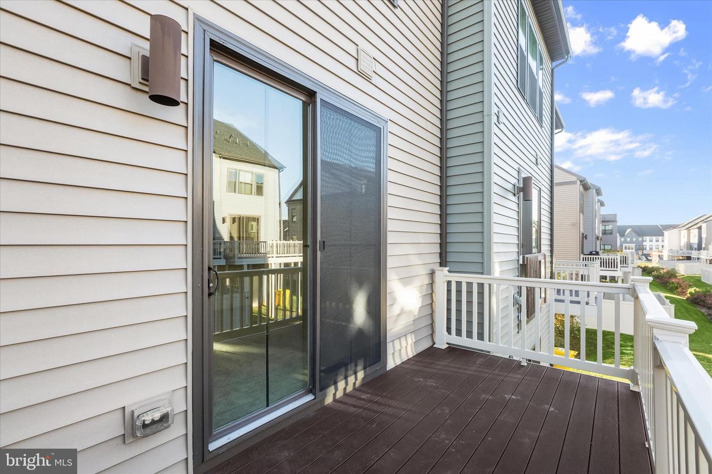 538 Levanna Lane photo 35