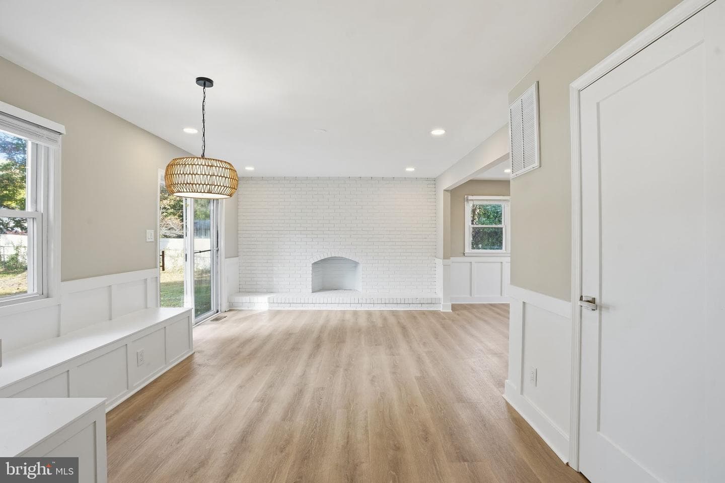 508 Harbor Drive photo 4