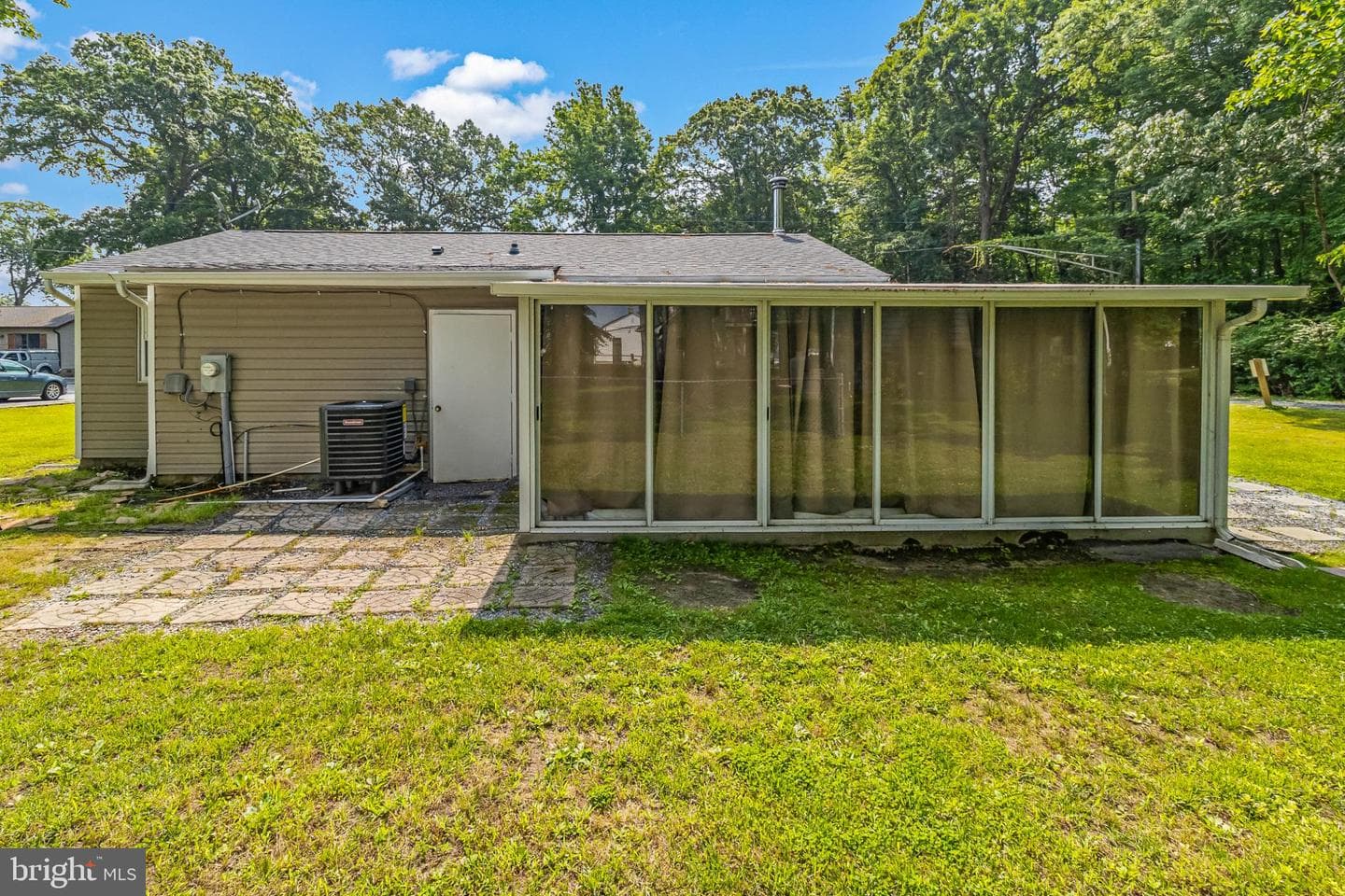 4738 Washington Avenue photo 19
