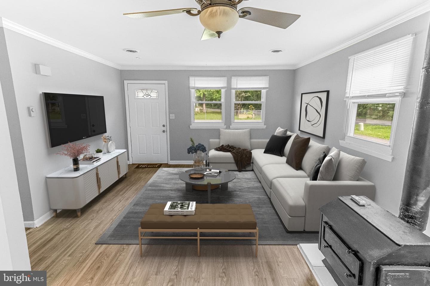 4738 Washington Avenue photo 5