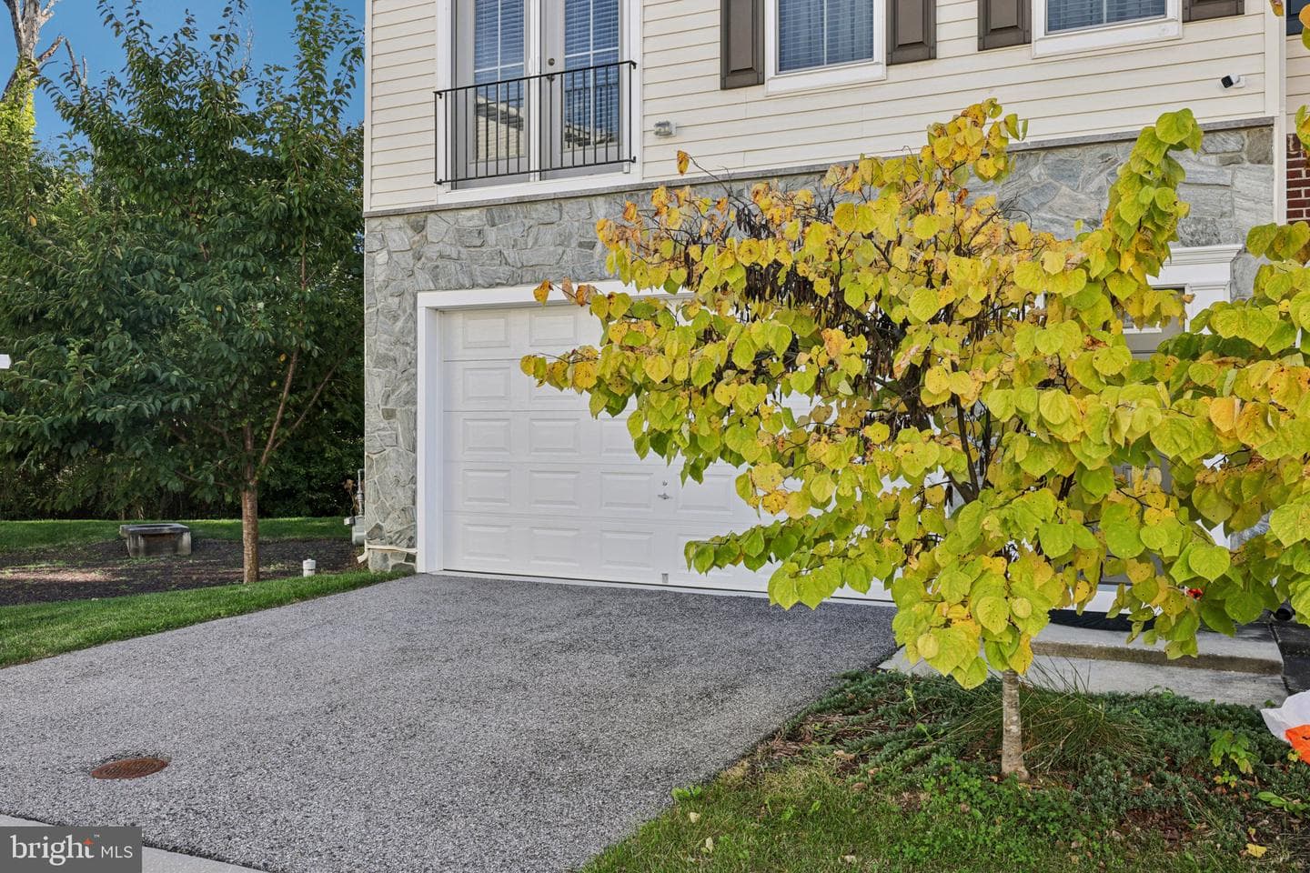251 Oakview Village Drive photo 5