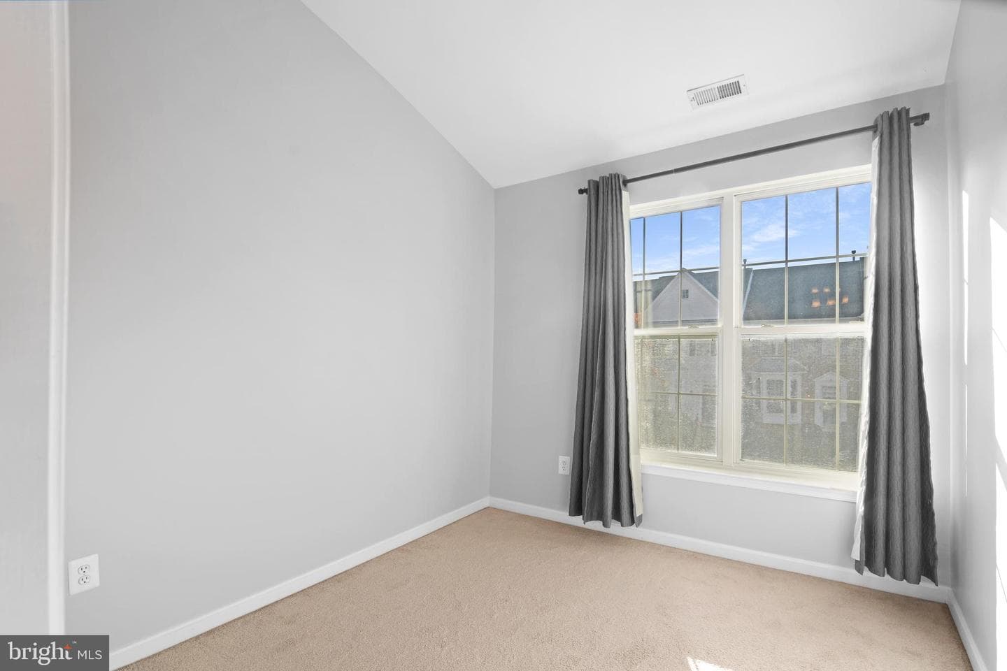 2020 Puritan Terrace photo 24