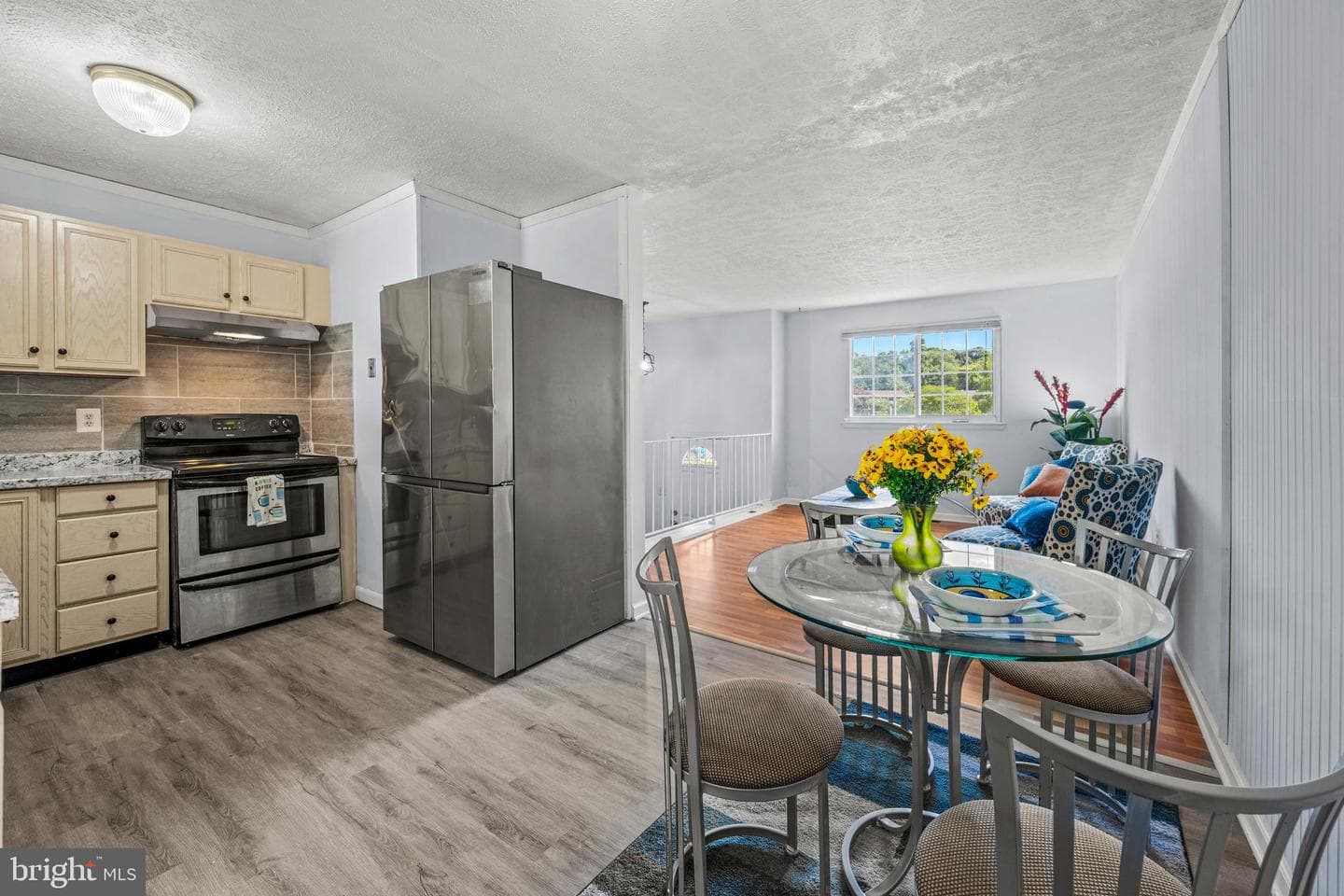7985 Scotts Manor Court photo 6