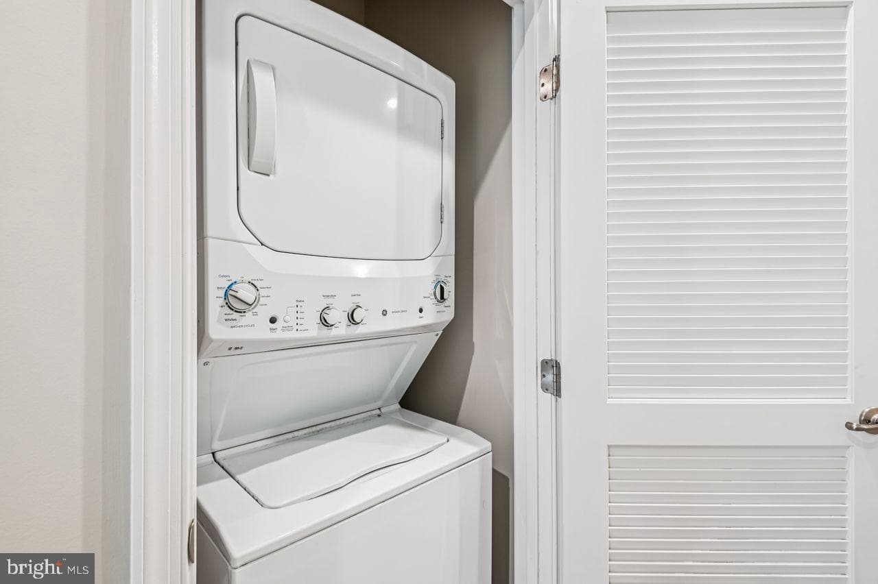 158 Rebecca Hammond Court photo 29