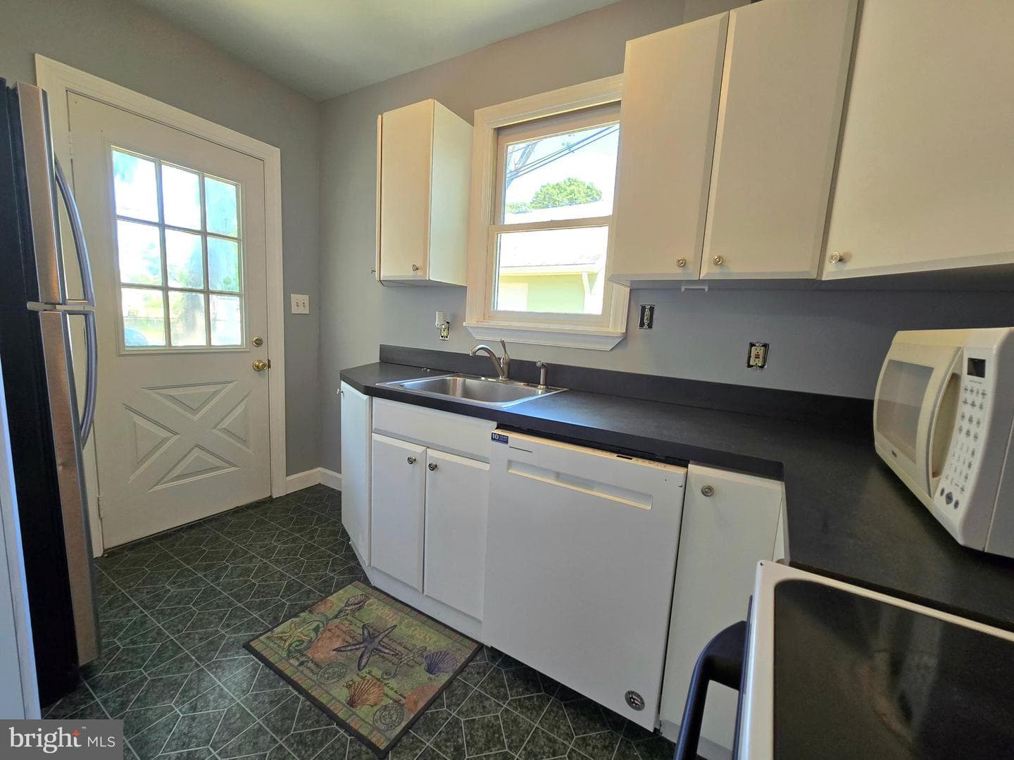 151 Riviera Drive photo 27