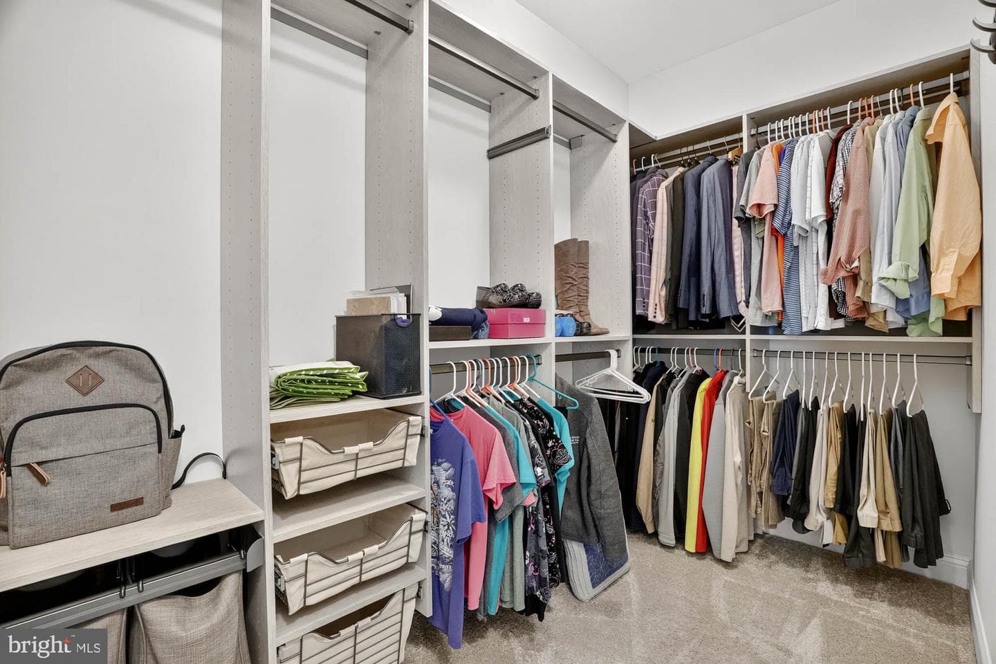 606 James Walker Place photo 29