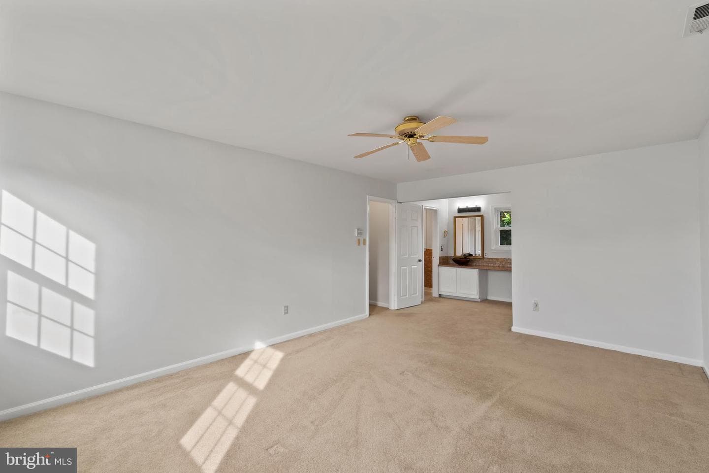 3501 Foxhall Drive photo 30