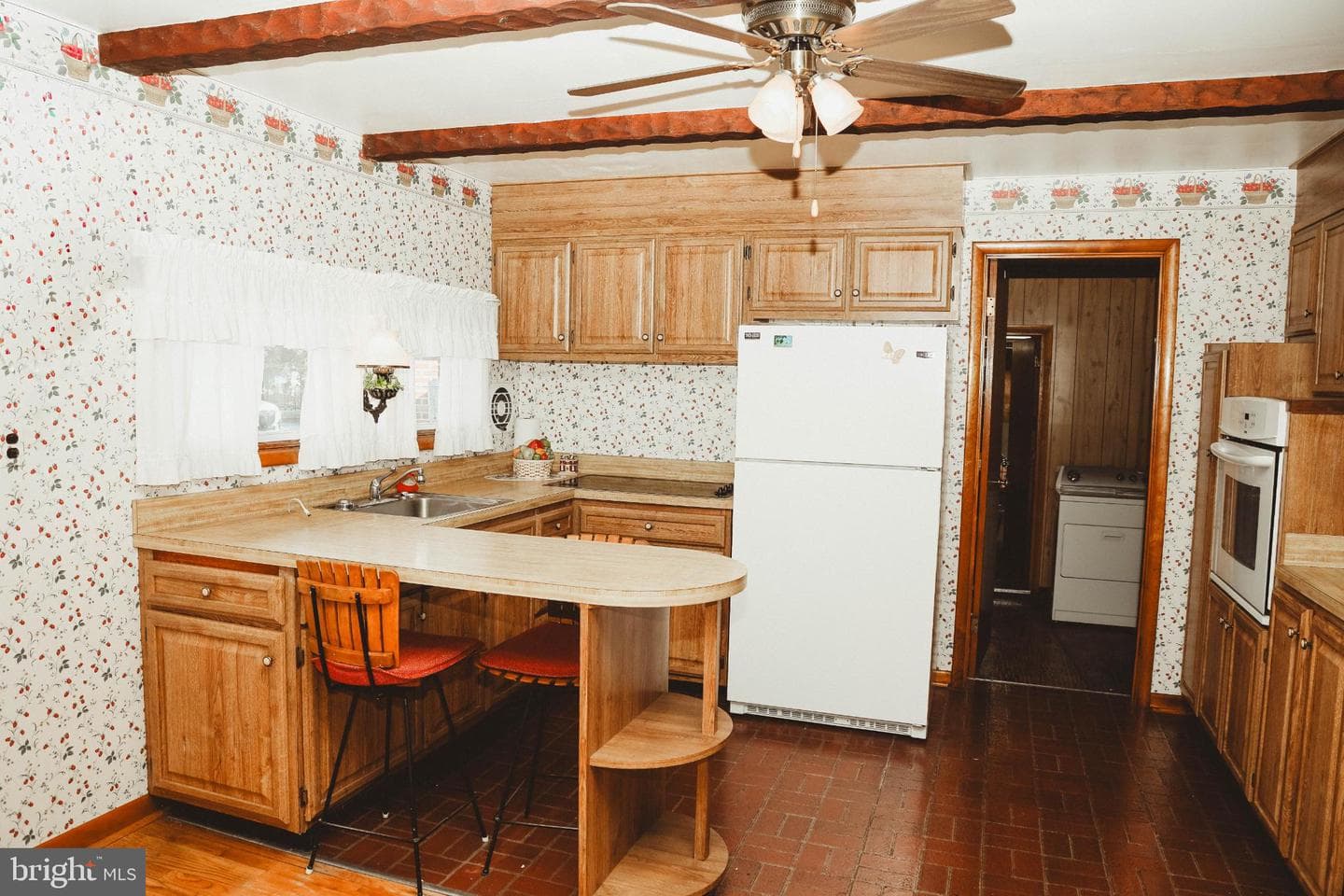 8413 Bedford Road photo 24