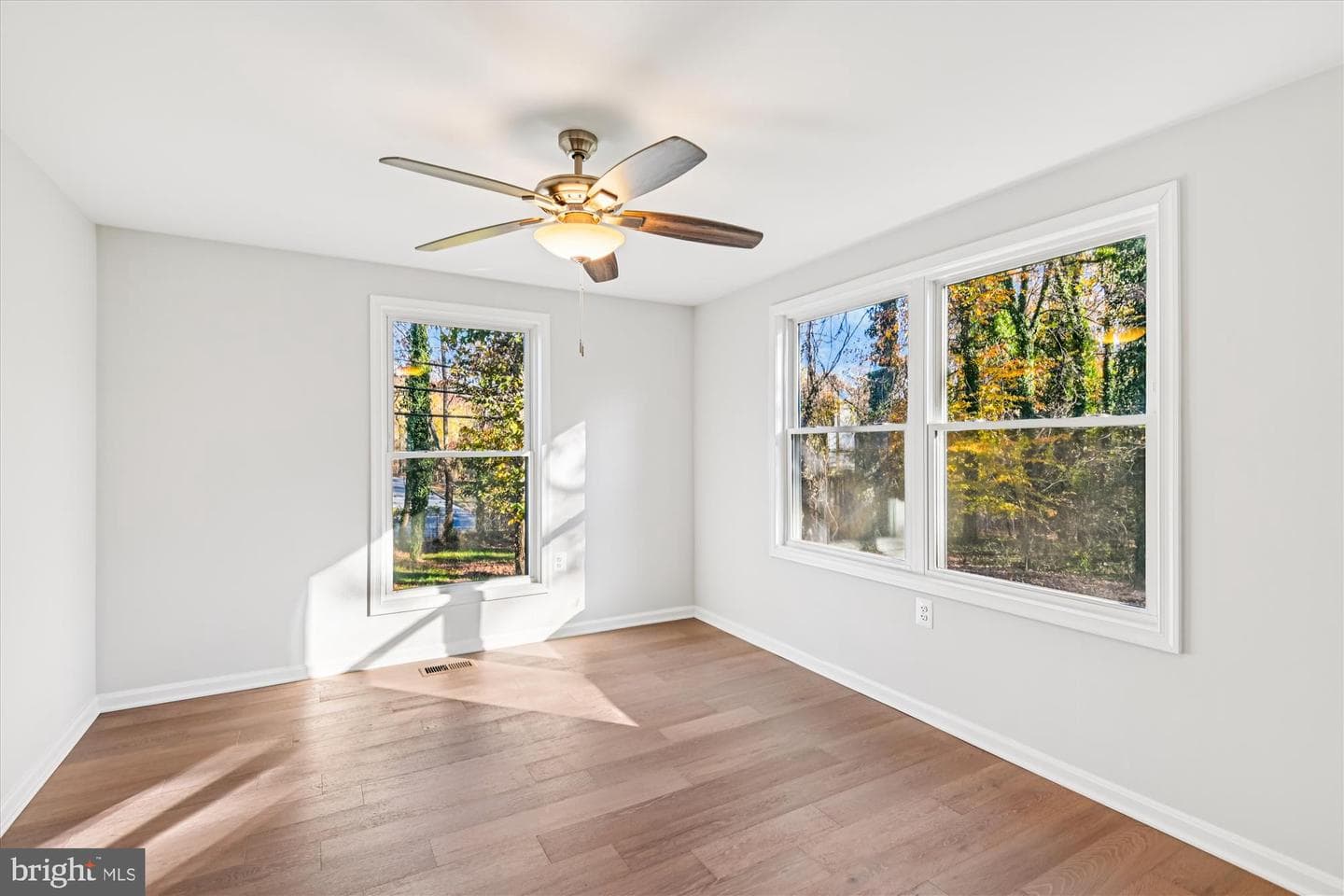 3092 Sussex Place photo 27