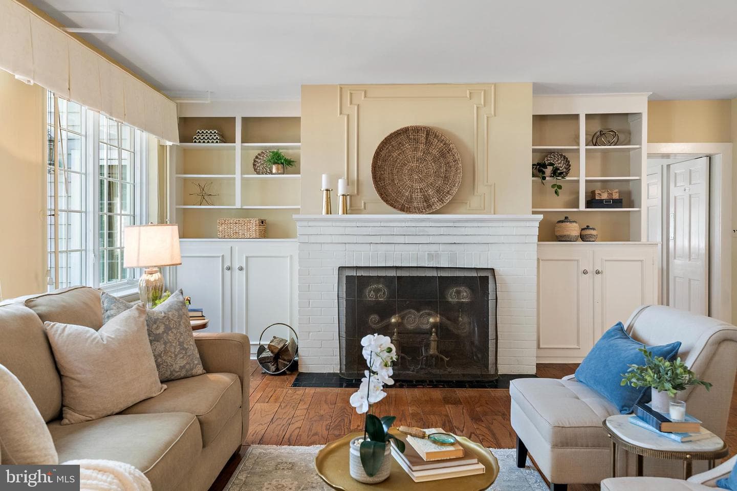3137 Catrina Lane photo 9