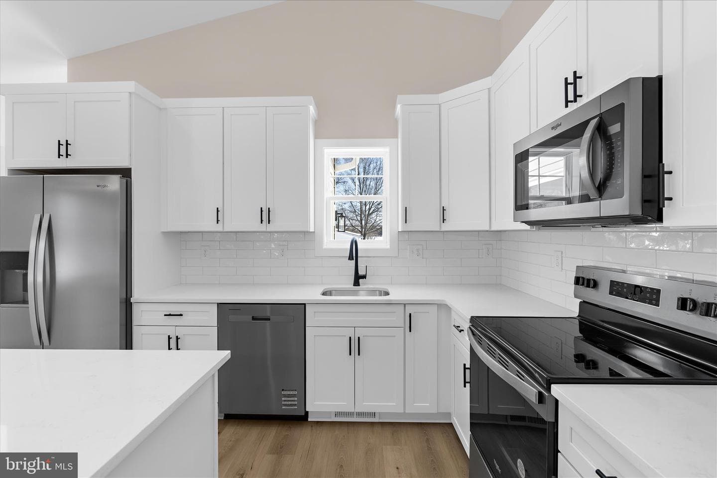 93 Edelton Avenue photo 13