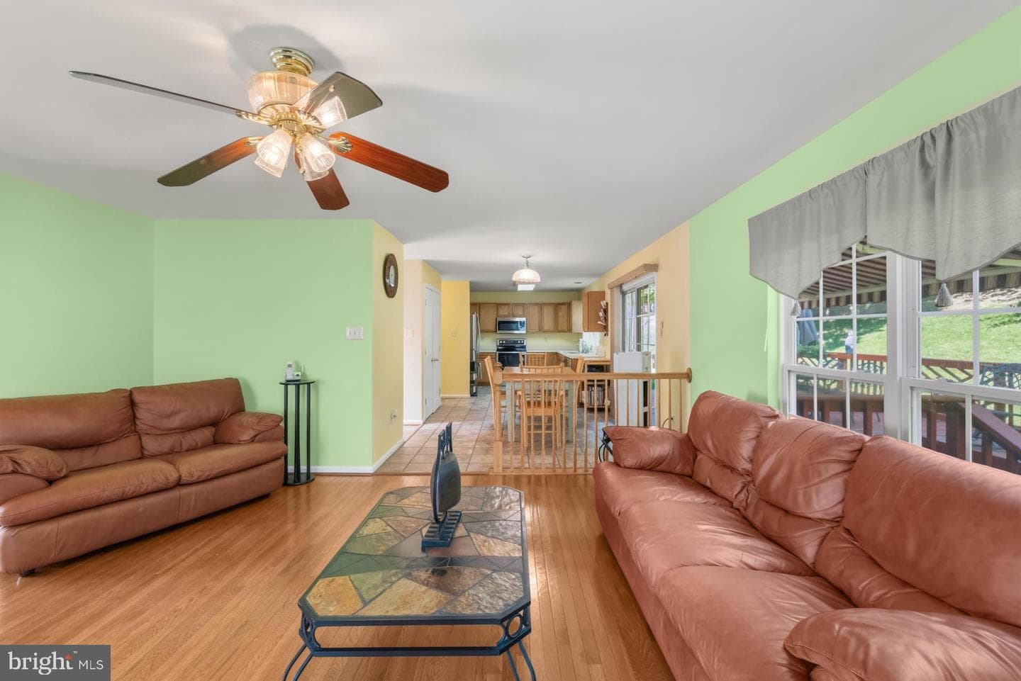 112 Farmbrook Lane photo 12