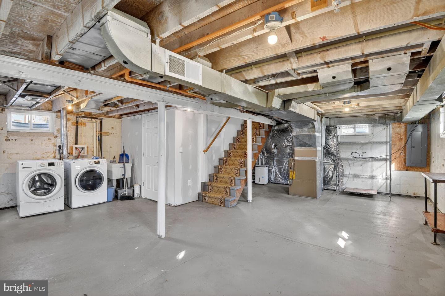 808 Carrollton Avenue photo 23