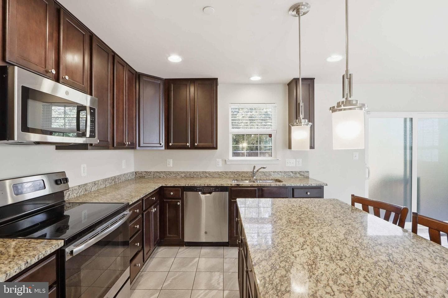 410 Thelma Road photo 21