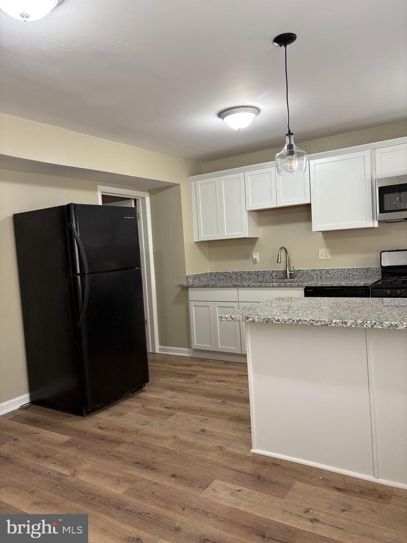 8209 Coatsbridge Court photo 10