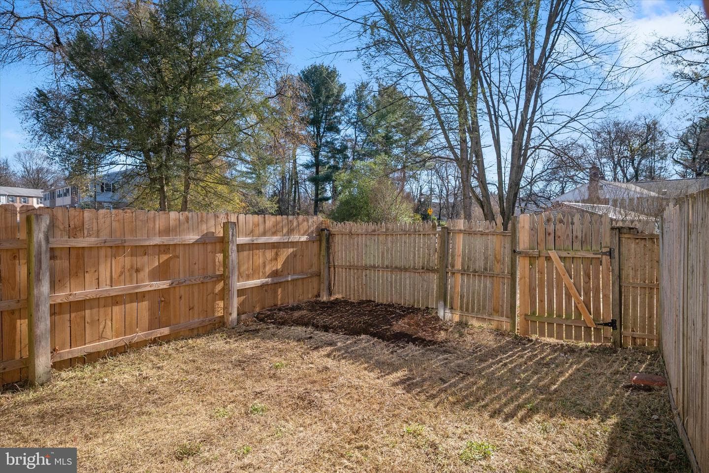 8209 Coatsbridge Court photo 31