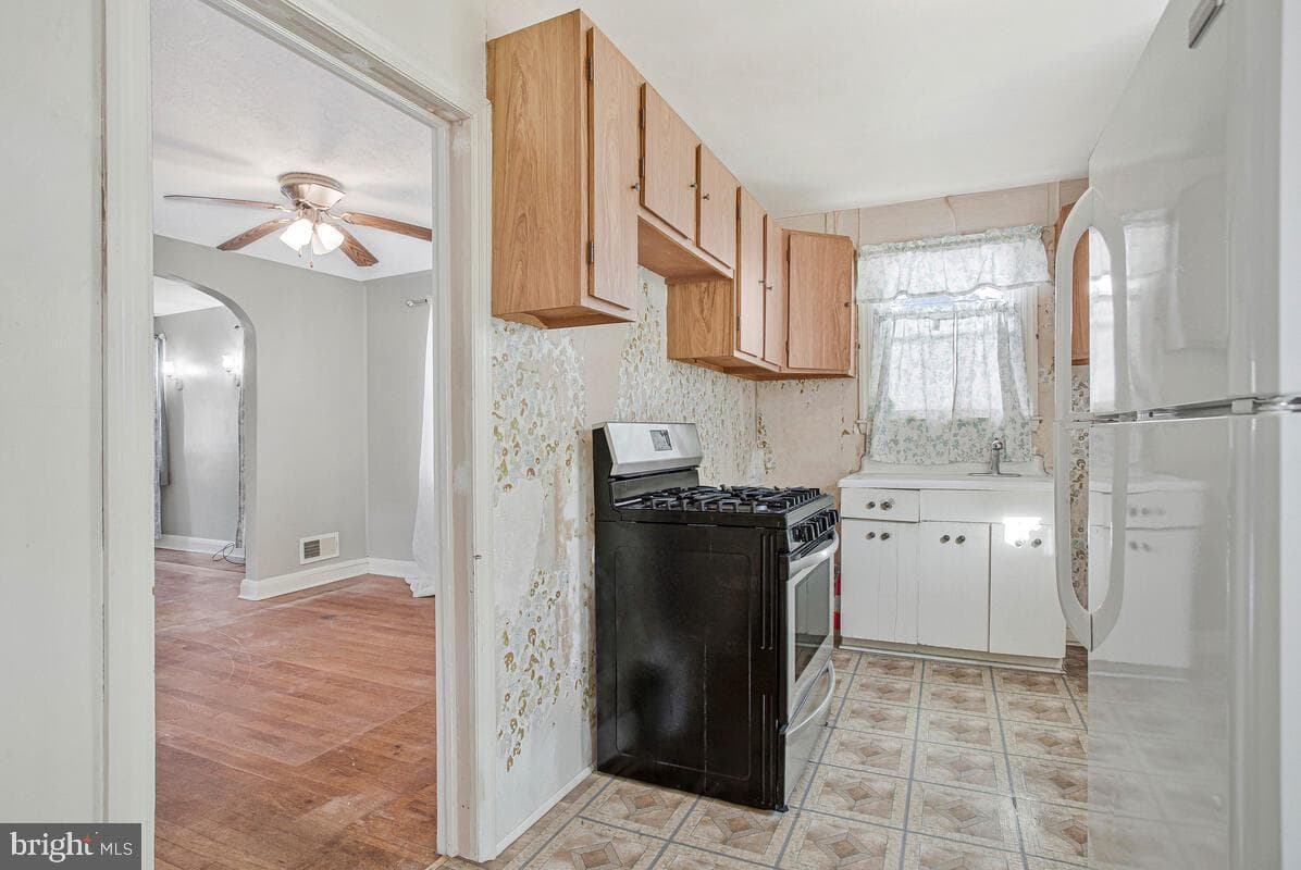 7121 Baltimore Annapolis Boulevard photo 16