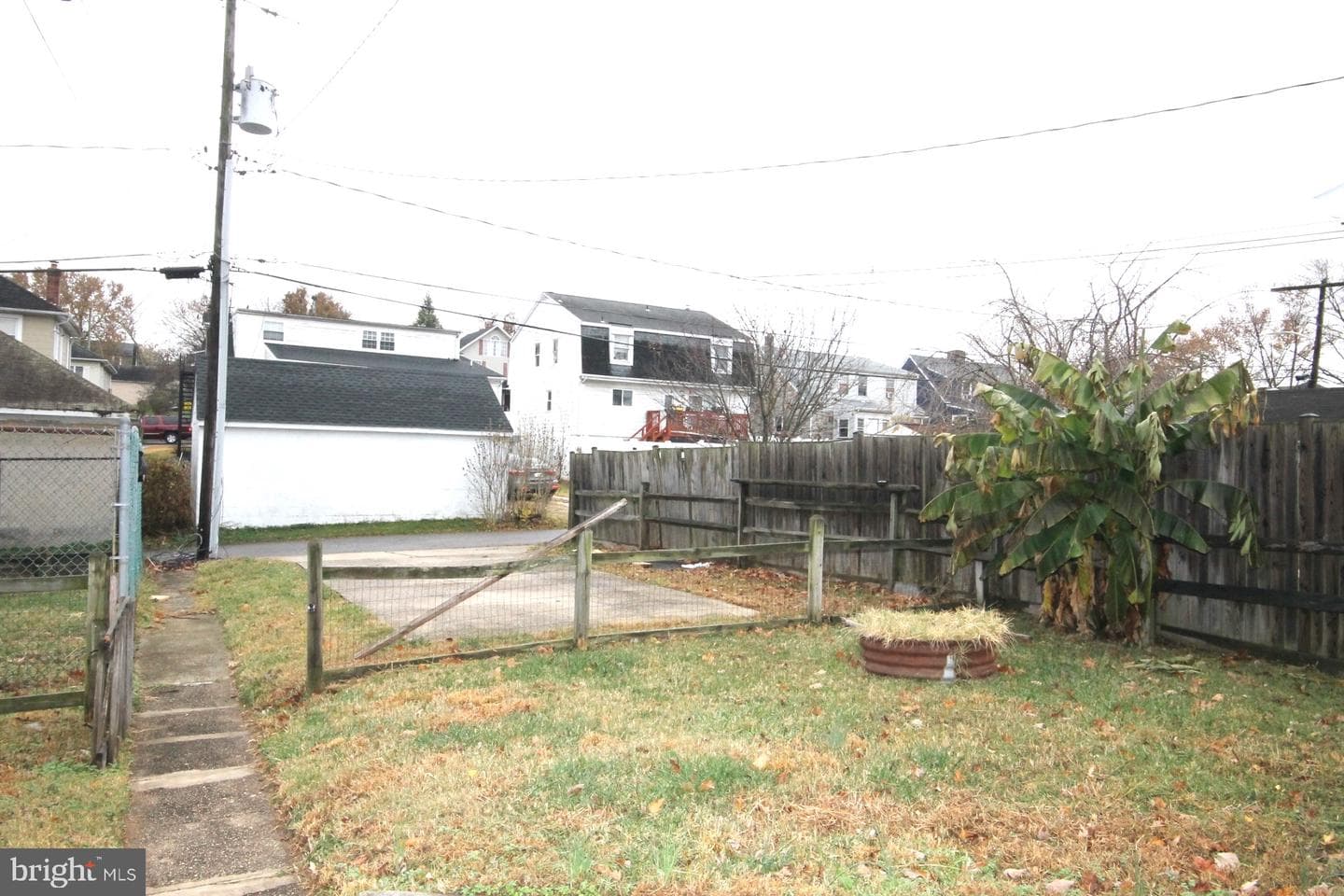 9 1st Avenue photo 26