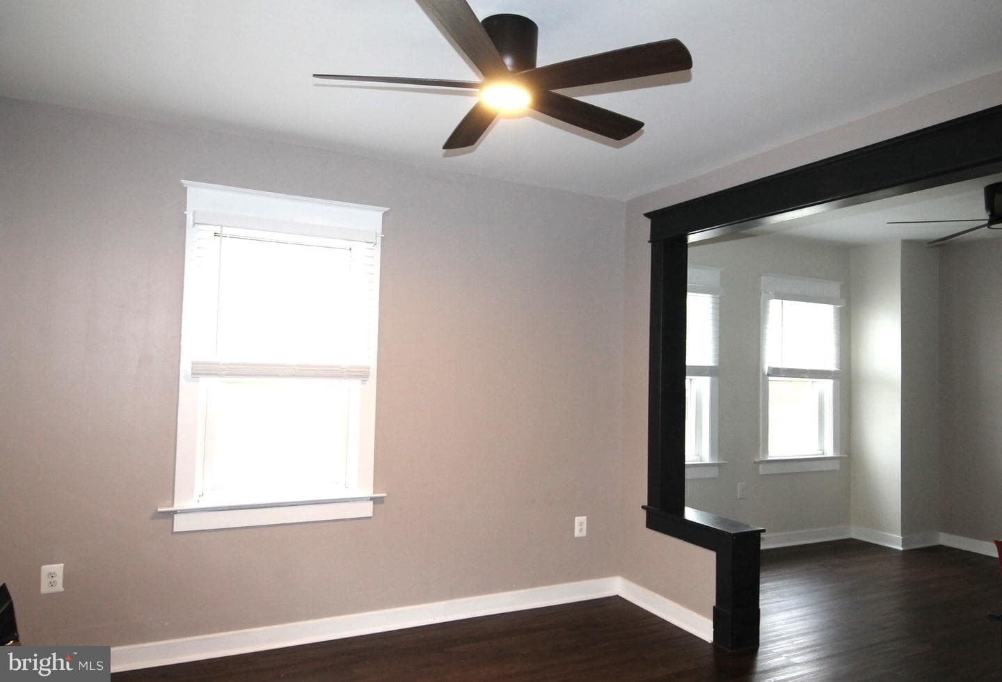 9 1st Avenue photo 6