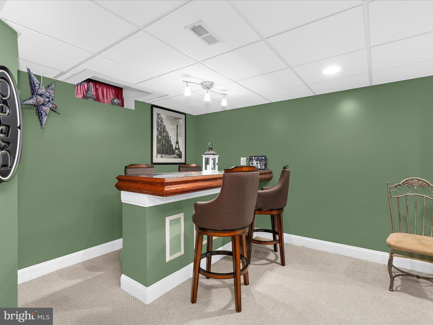 490 Derby Court photo 30