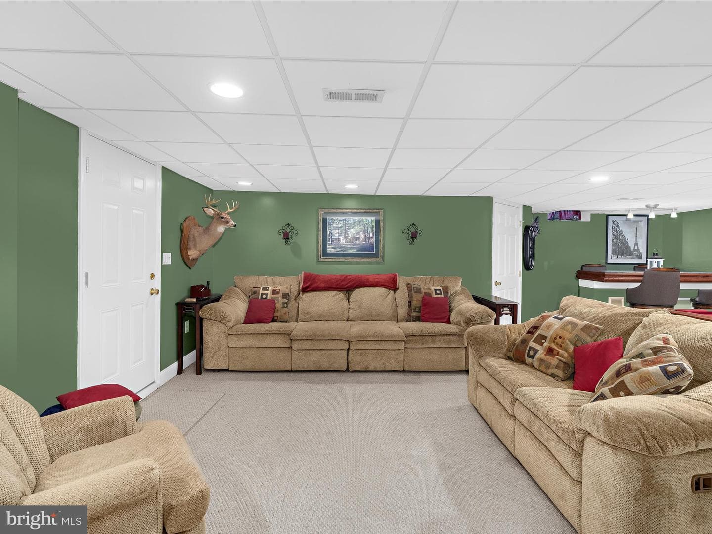 490 Derby Court photo 32