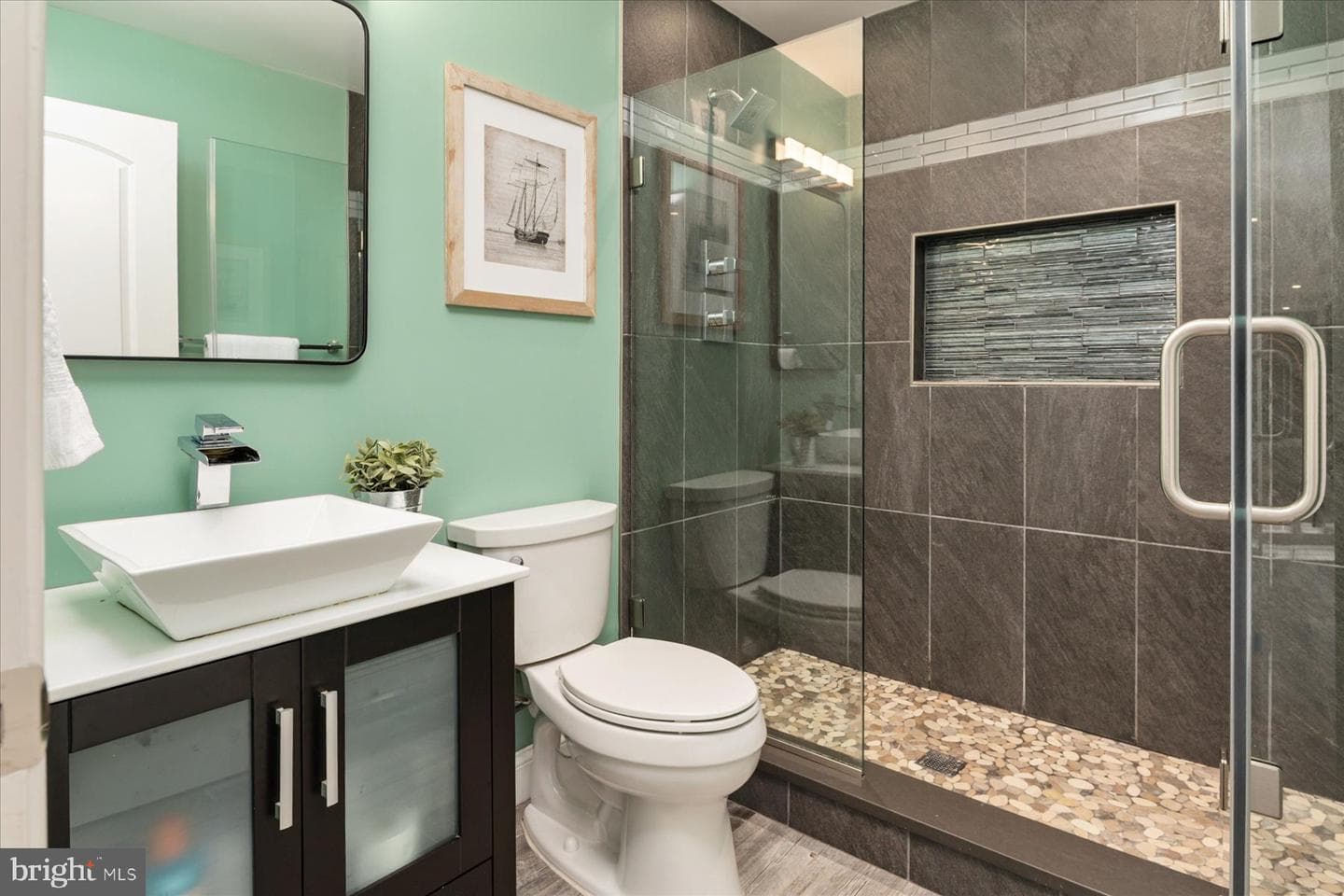7677 Bush Avenue photo 37