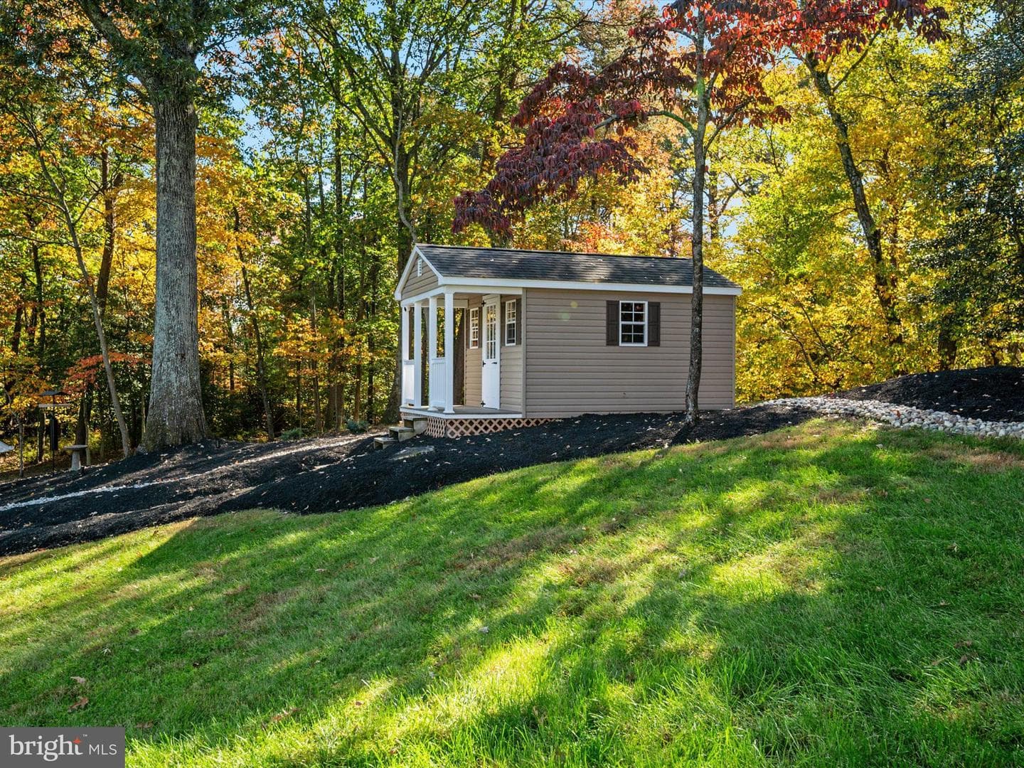 7677 Bush Avenue photo 59