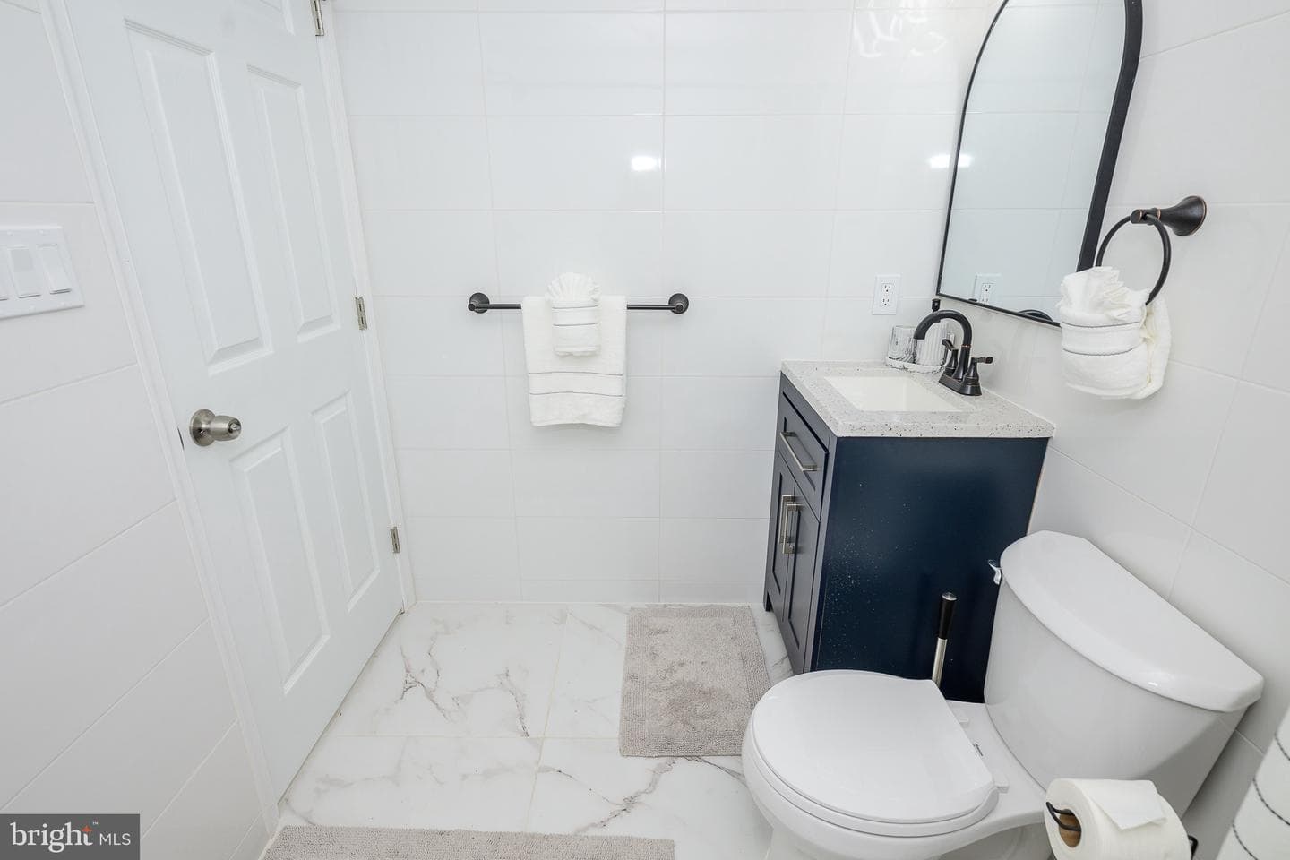 1002 Tyler Avenue photo 20
