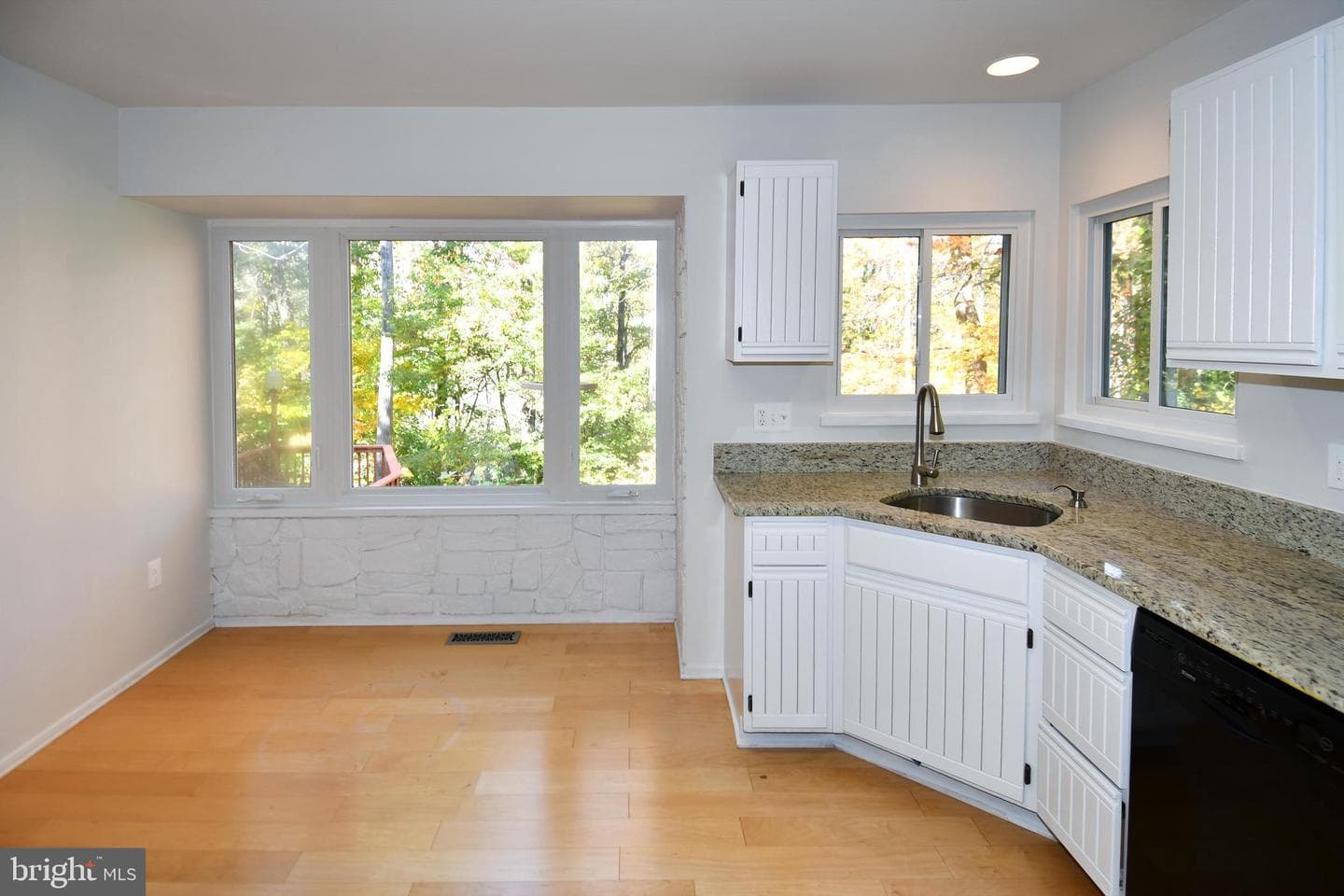 39 Windwhisper Lane photo 16