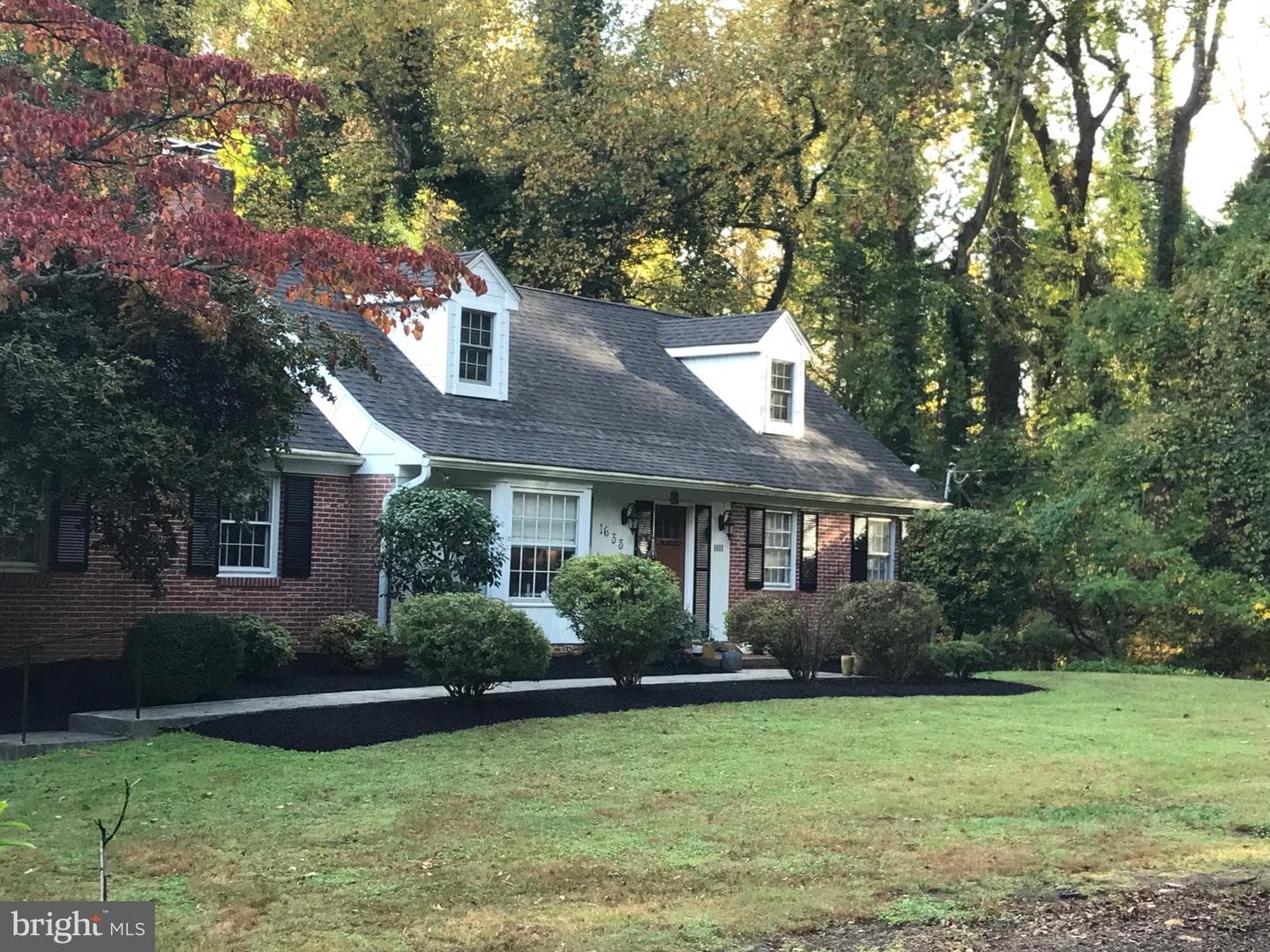 1635 Winchester Road photo 2