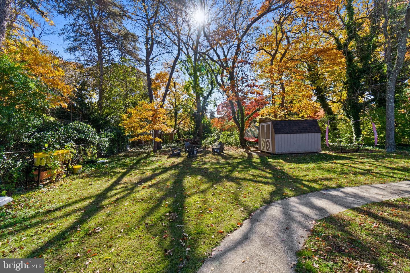 9 Robinson Road photo 47