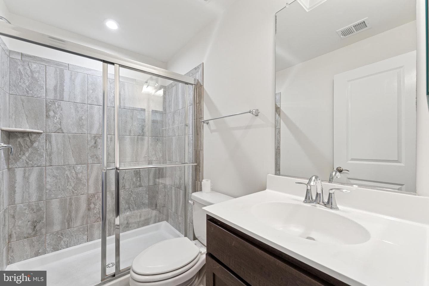 7808 Wolf Run Lane photo 28
