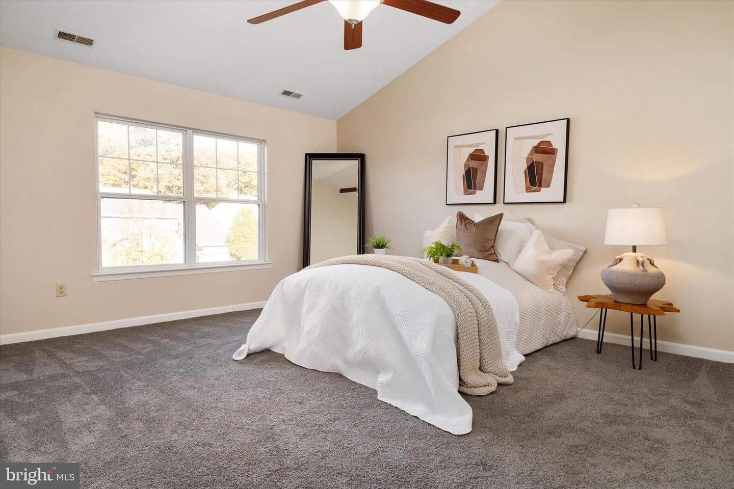 1409 Sweet Cherry Court photo 23