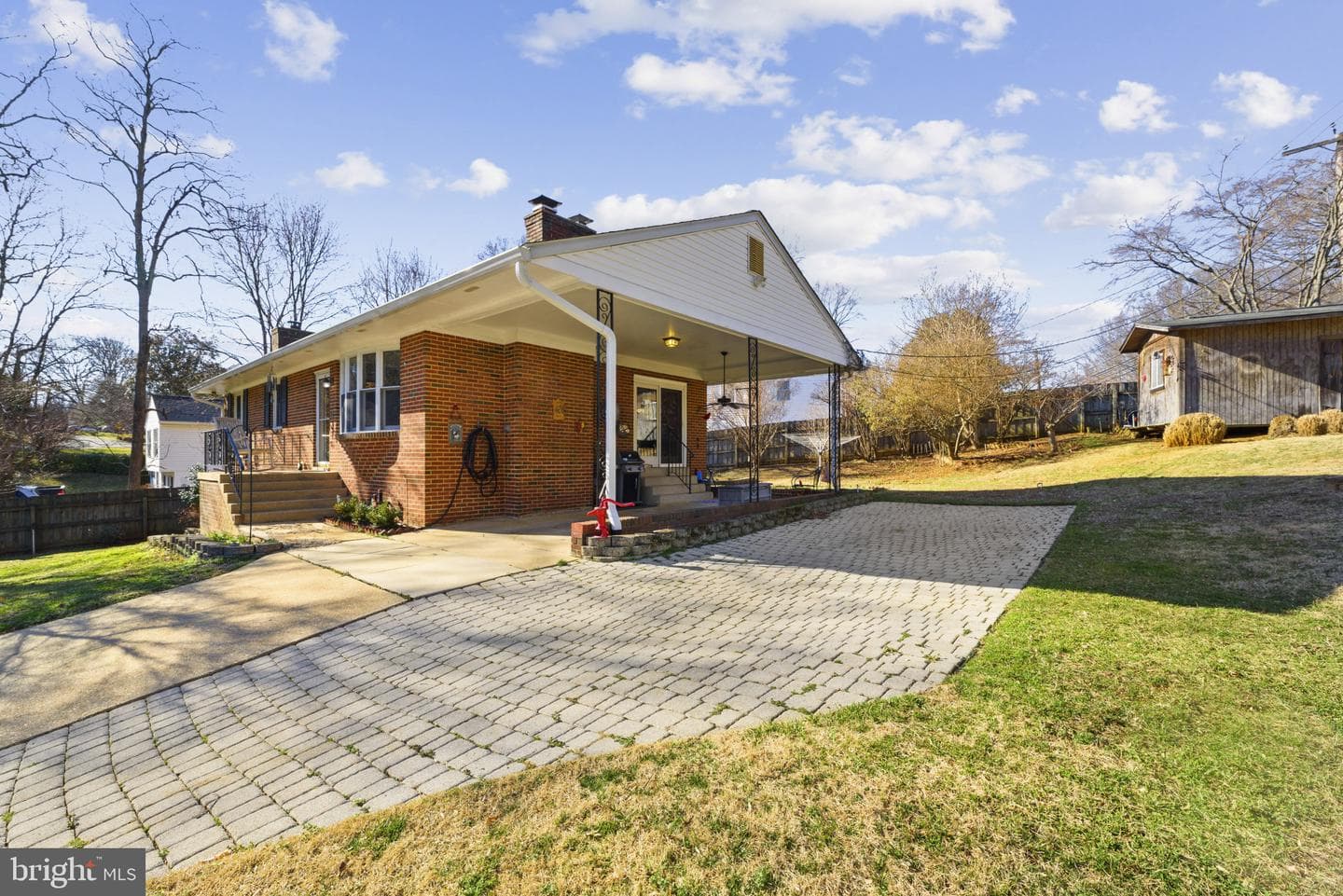 2019 Valley Road photo 2