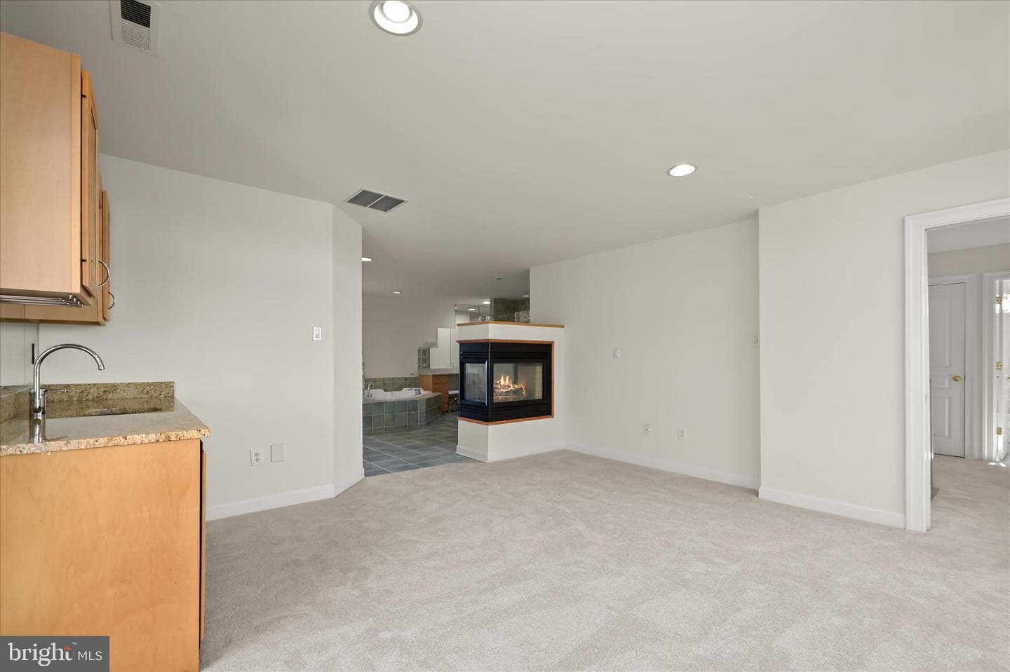 2113 Lake Drive photo 28