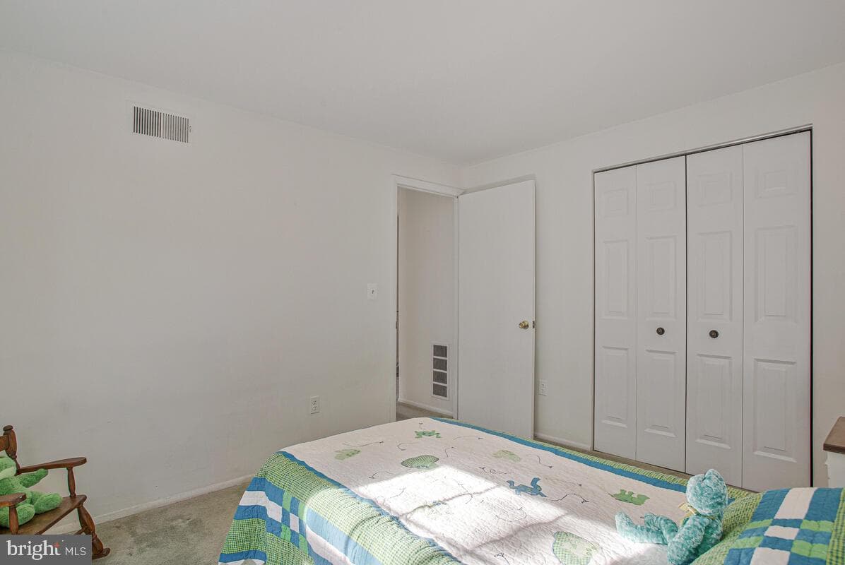7641 Hennesey Court photo 17