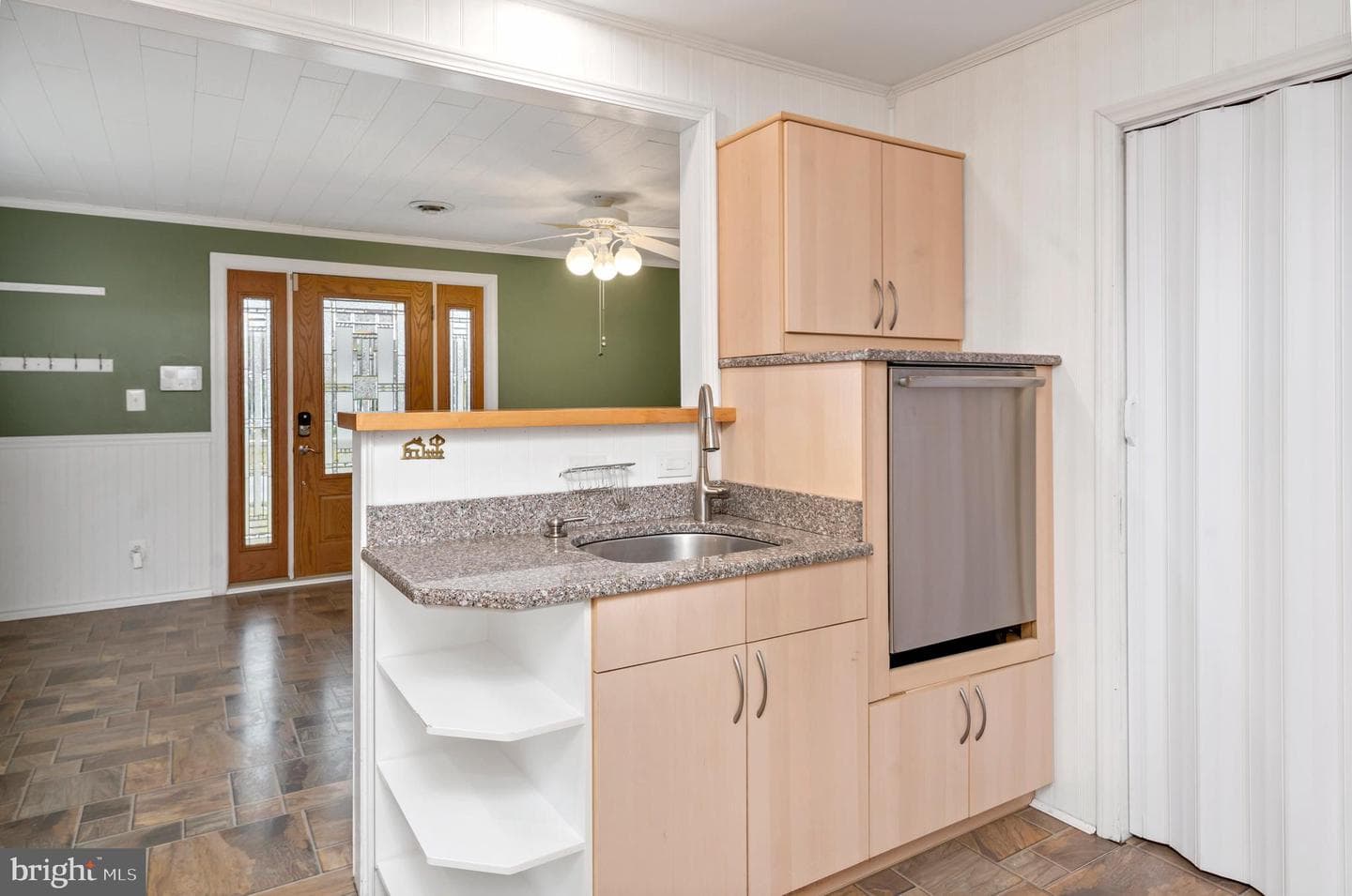 105 Garrett Road photo 15