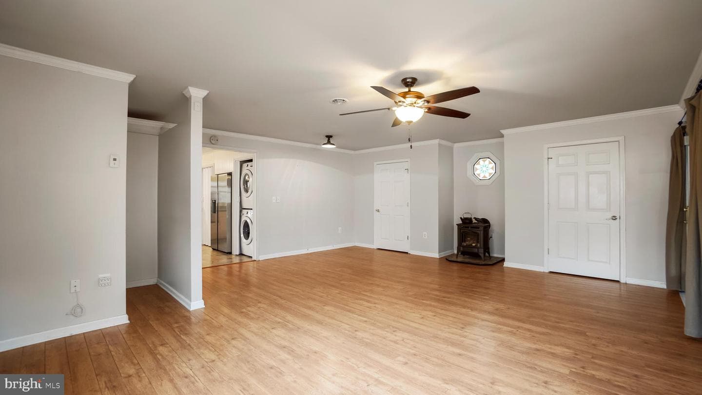 105 Garrett Road photo 21