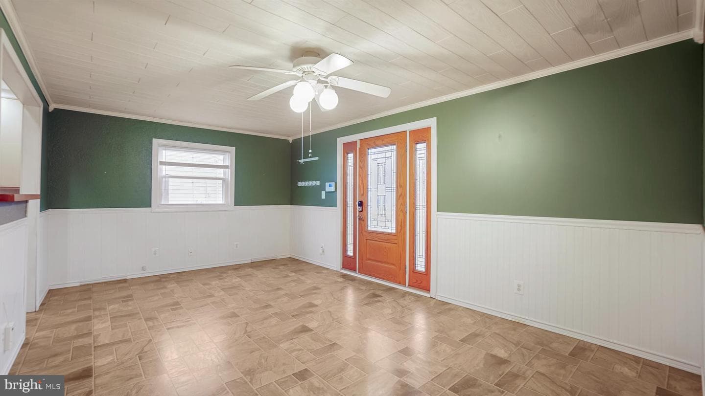 105 Garrett Road photo 8