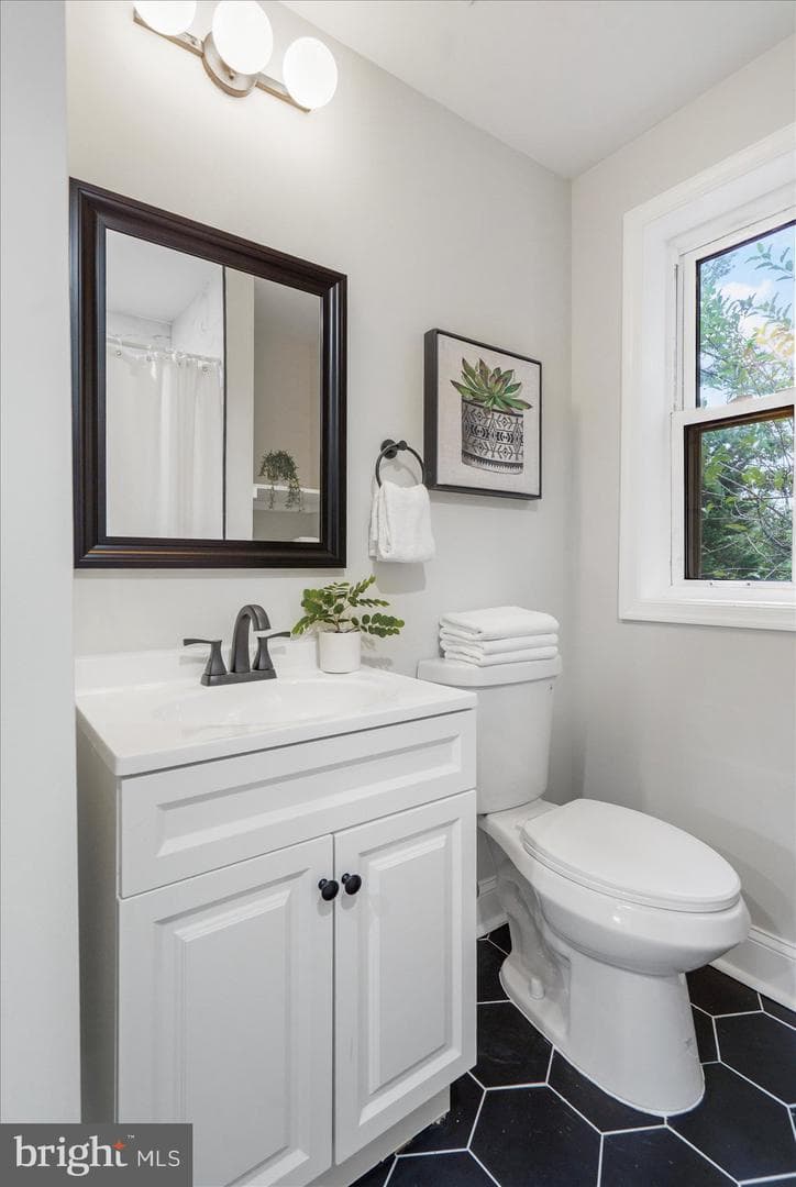 5912 Helfrich Road photo 11