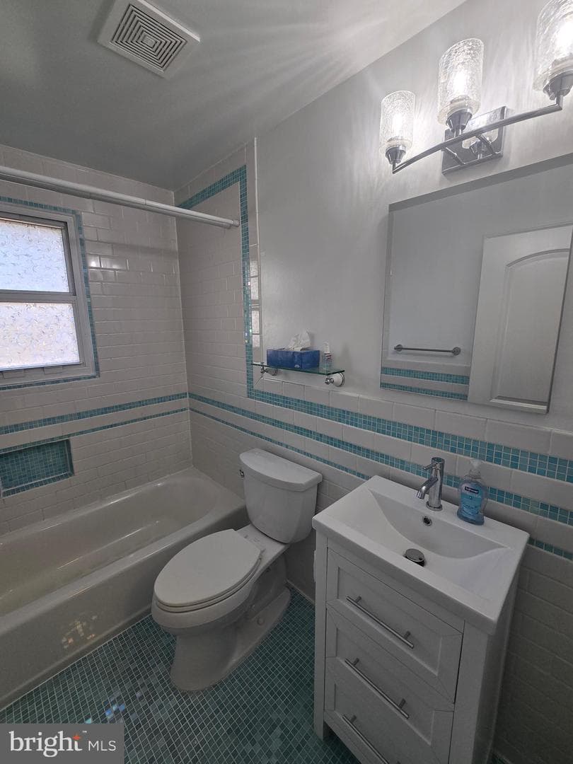 204 Ridgely Road photo 24