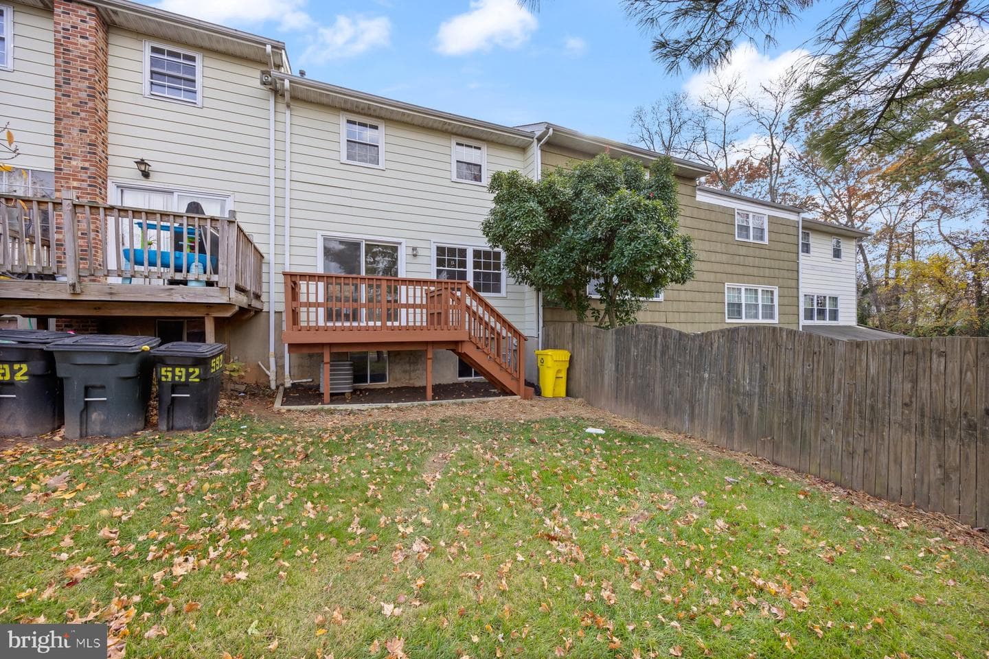 594 Millshire Drive photo 36