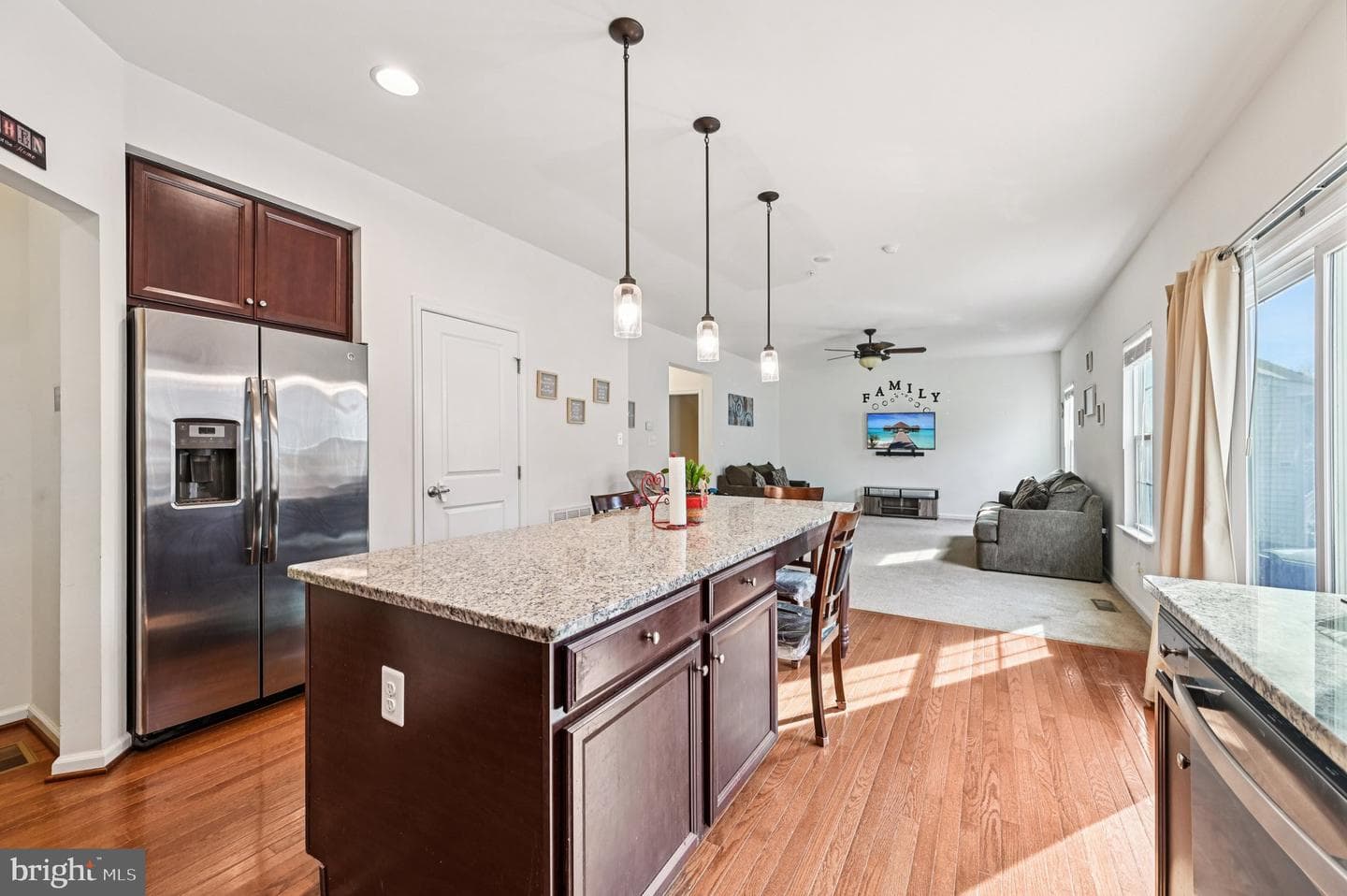 7811 Maple Run Court photo 14