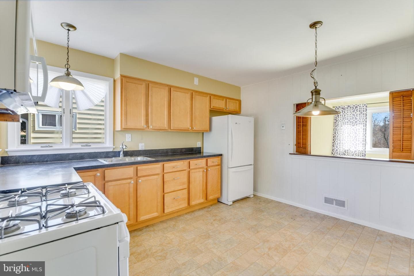 504 Kent Circle photo 10
