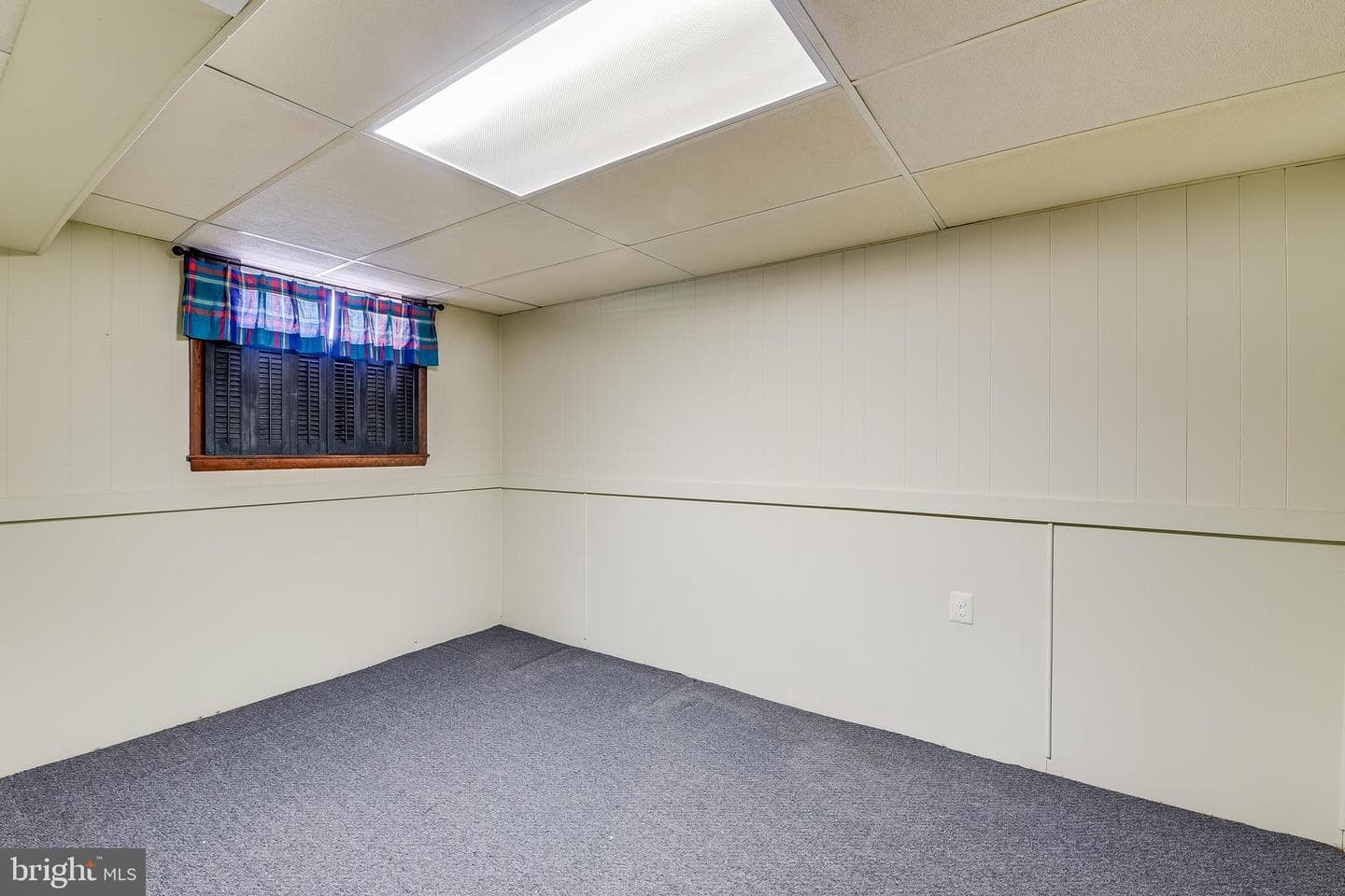 504 Kent Circle photo 17